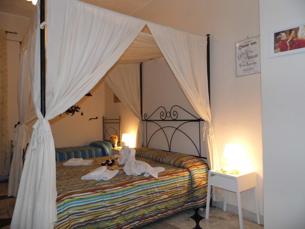 B&B Mascagni Catánia Buitenkant foto