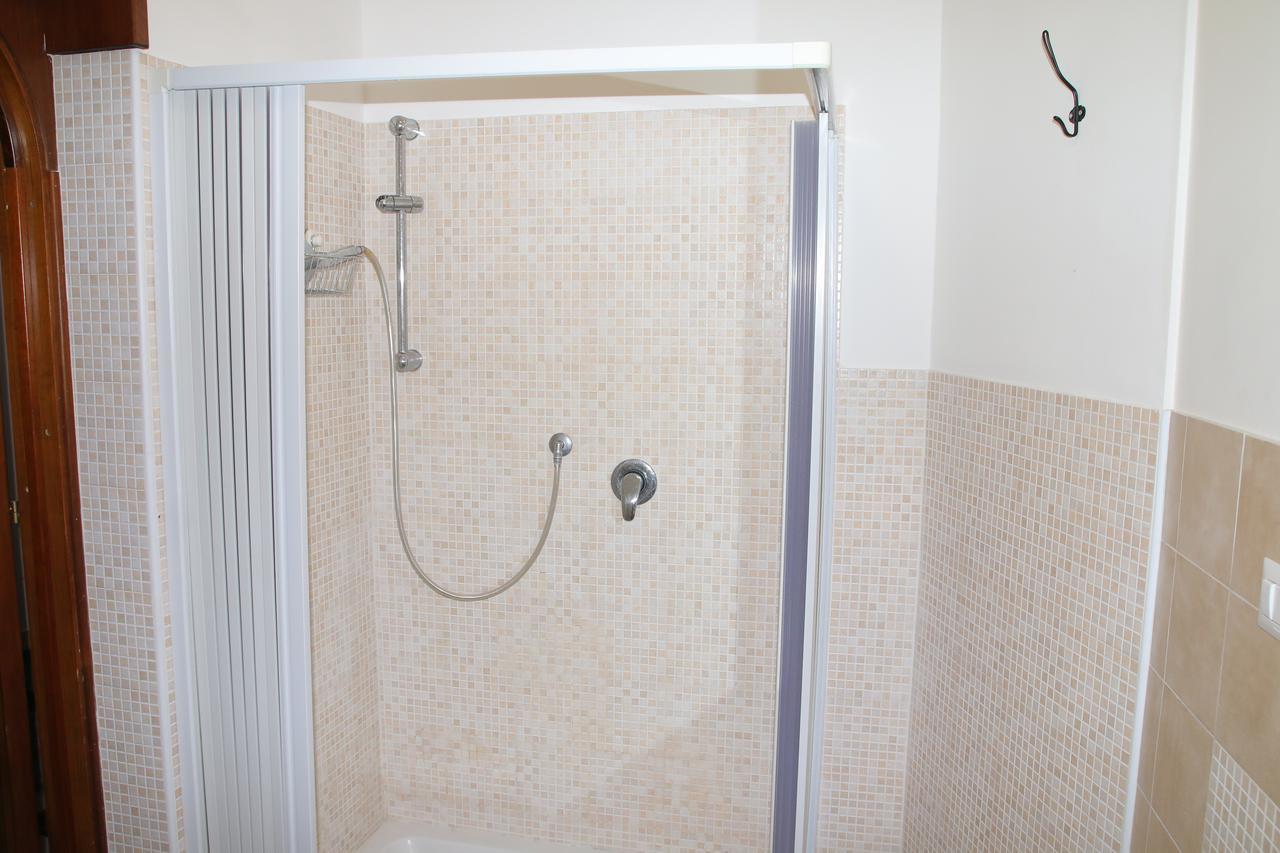 B&B Mascagni Catánia Buitenkant foto