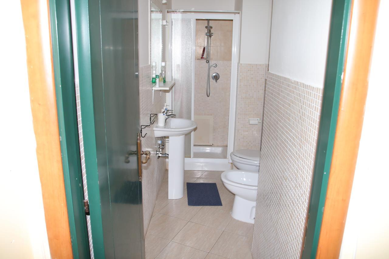B&B Mascagni Catánia Buitenkant foto